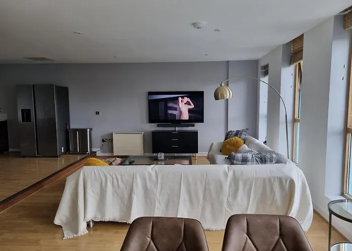 Apartamento Large Centre 2 Bedroom Flat Bristol